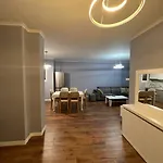 Apartment Lovely By The Seaside Golem (Tirana)